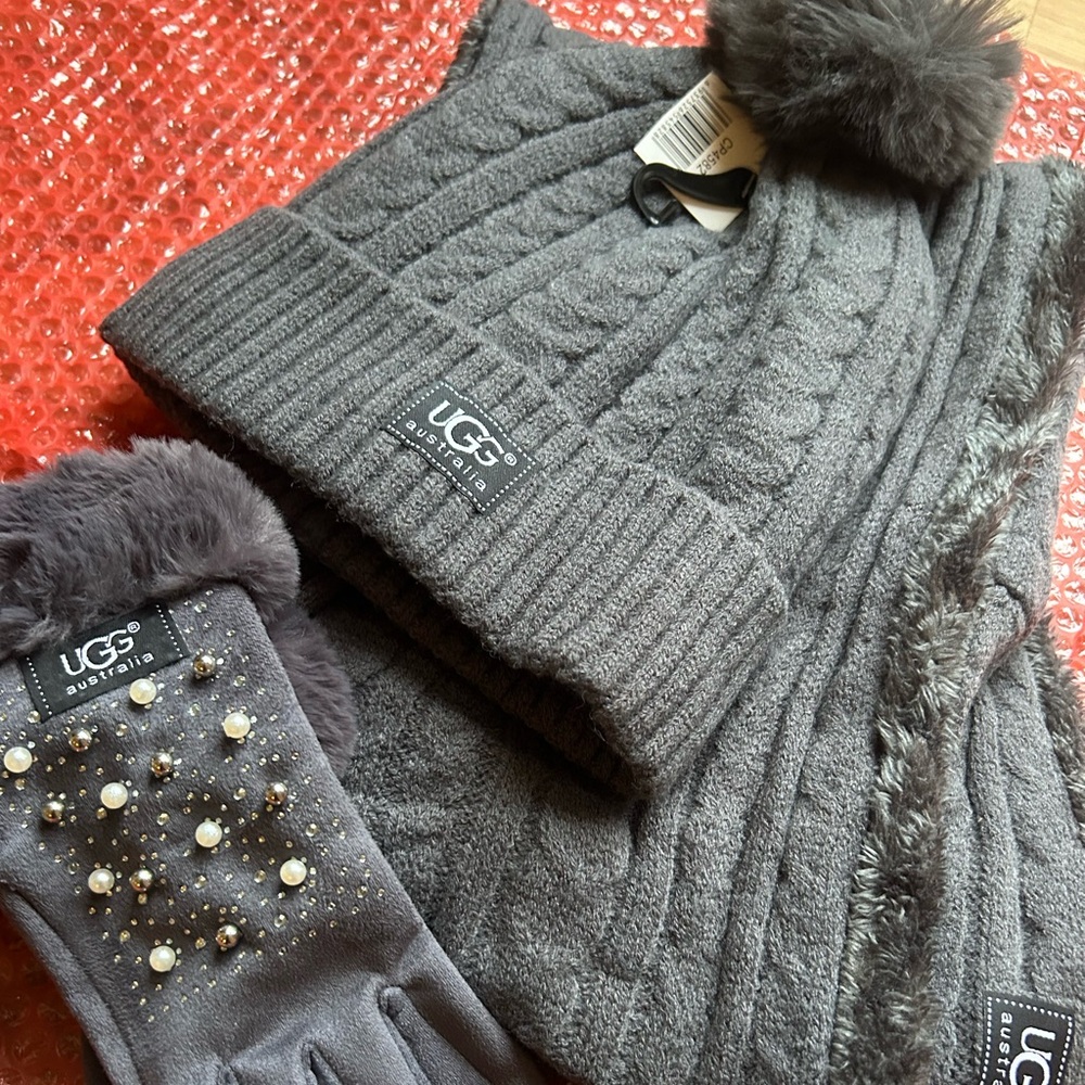 SOLD New UGG Charcoal Gray Knit Hat & Scarf & soft,cozy embellished Gloves Set